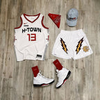 EE Shorts White Lightning